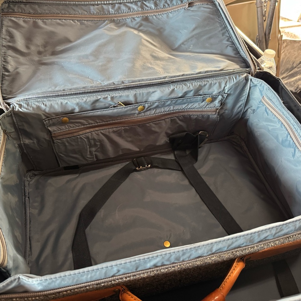 Hartmann Vintage Blue Travel Set - Picture 8 of 13